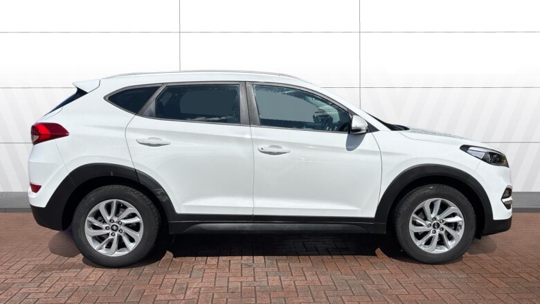 Hyundai Tucson 1.6 GDi Blue Drive SE Nav 5dr 2WD Petrol Estate